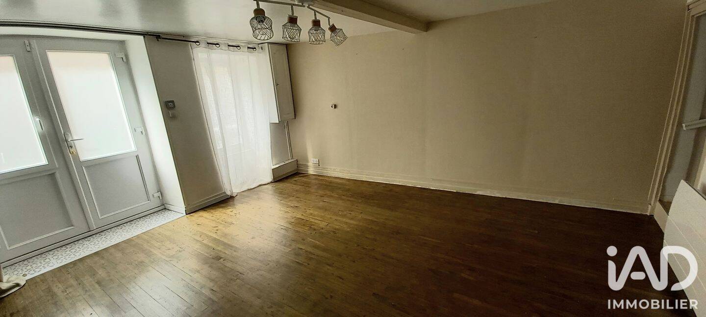 Maison 5 pièces 104 m² · à La Châtaigneraie · 104 m² · 159 000 €