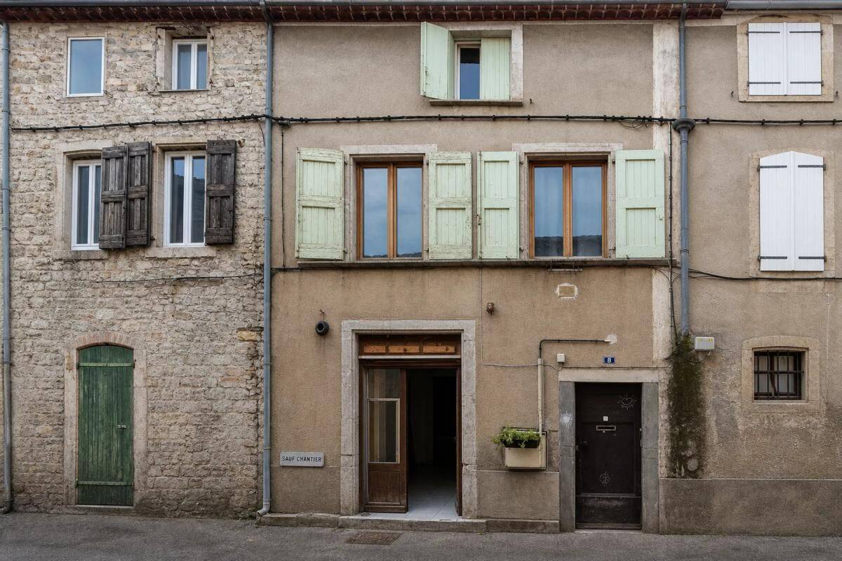 Maison 7 pièces 98 m² · à Saint-Hippolyte-du-Fort · 98 m² · 99 000 €