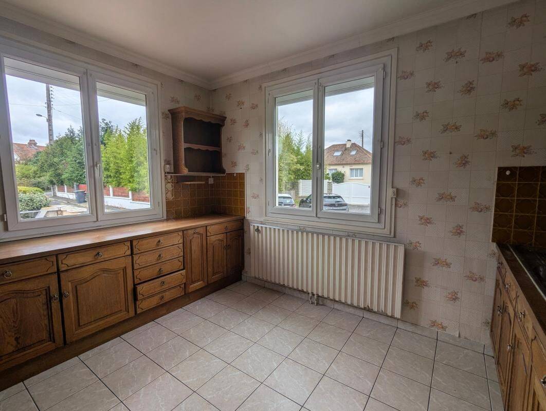 Maison 6 pièces 111 m² · à Hérouville-Saint-Clair · 111,2 m² · 280 900 €