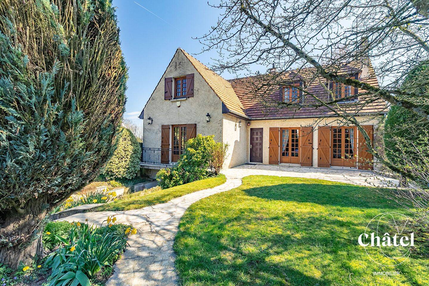Maison 8 pièces 164 m² · à Lagny-le-Sec · 164 m² · 463 000 €
