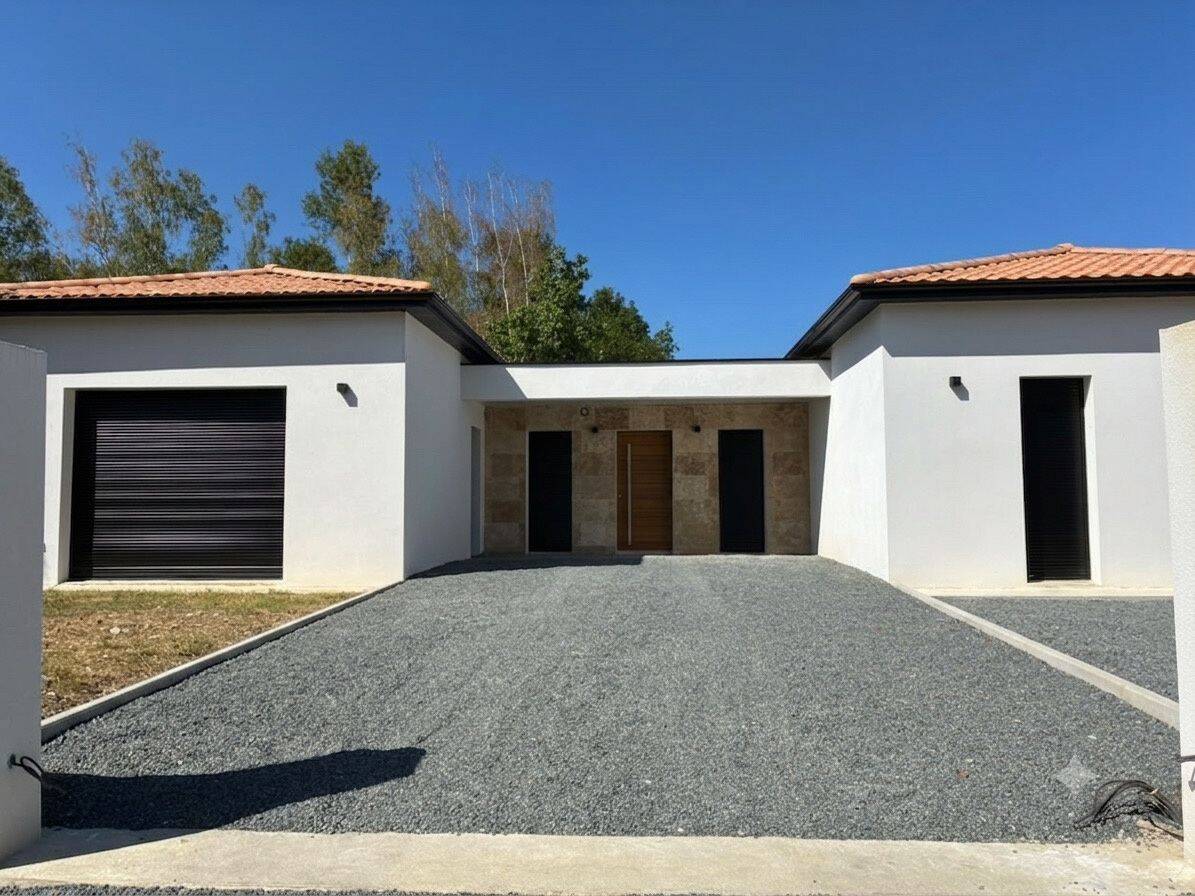 Maison 6 pièces 142 m² · à Sallebœuf · 141,5 m² · 574 900 €