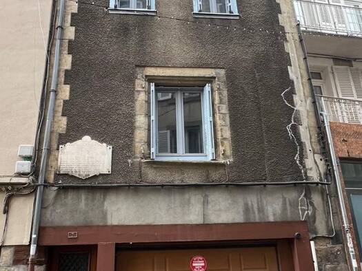 Immeuble à vendre 91 500 € 110 m² Urbain Centre Ancien Tulle 19000