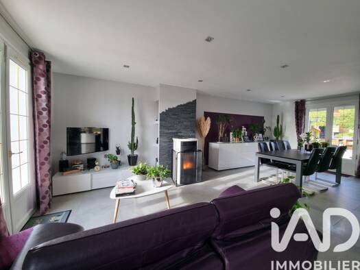 Pavillon à vendre 216 500 € 5 pièces 3 chambres 86 m² 630 m² de terrain Trémentines 49340