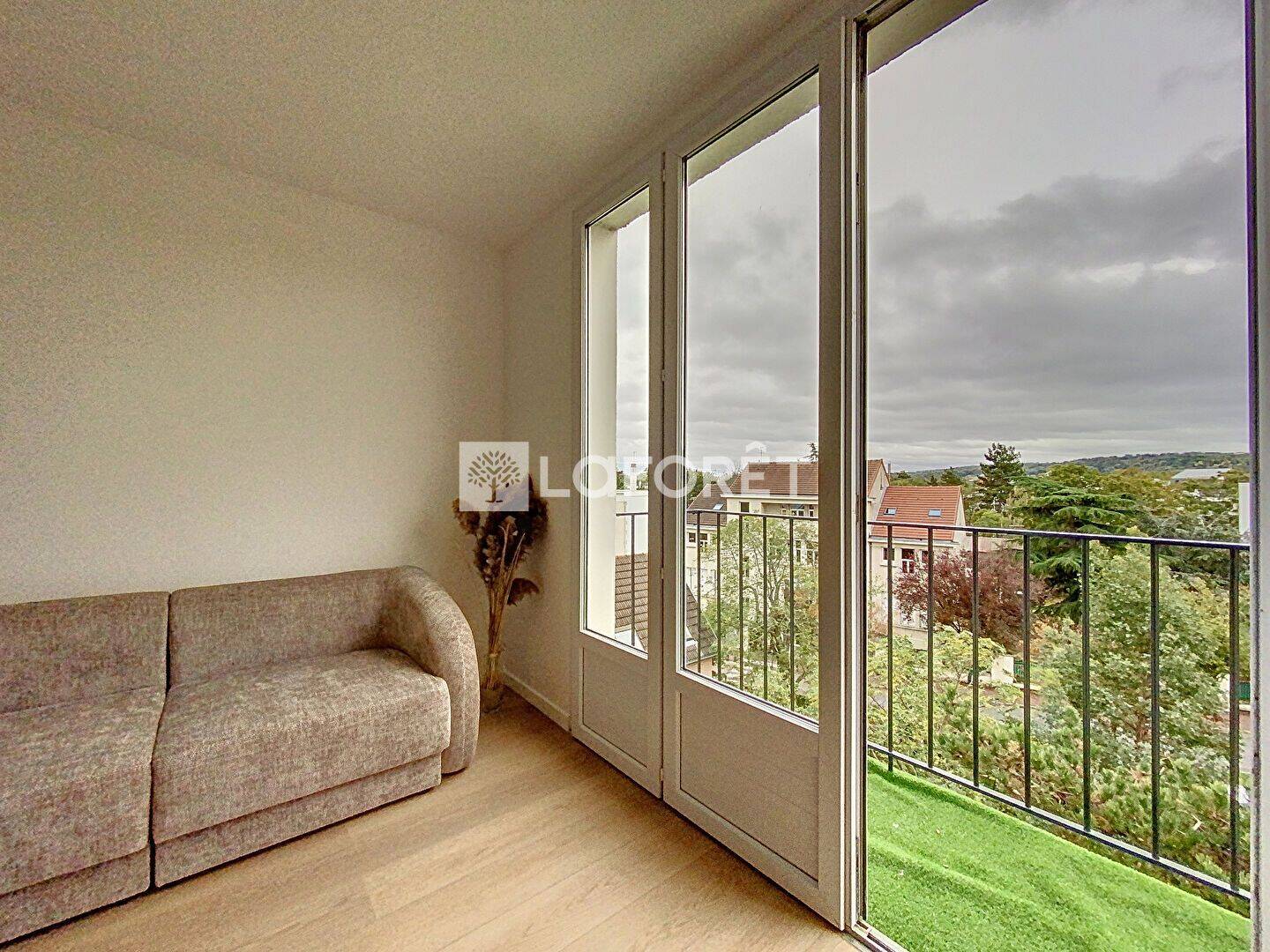 Appartement 2 pièces 42 m² · à Le Vésinet · 42 m² · 1 275 €
