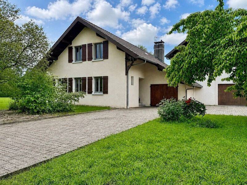 Maison 5 pièces 132 m² · à Sciez · 132 m² · 3 000 €
