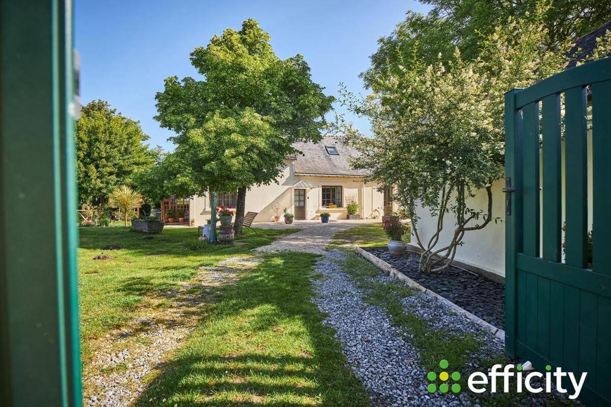 Maison 13 pièces 266 m² · à Rochefort-sur-Loire · 266 m² · 640 000 €