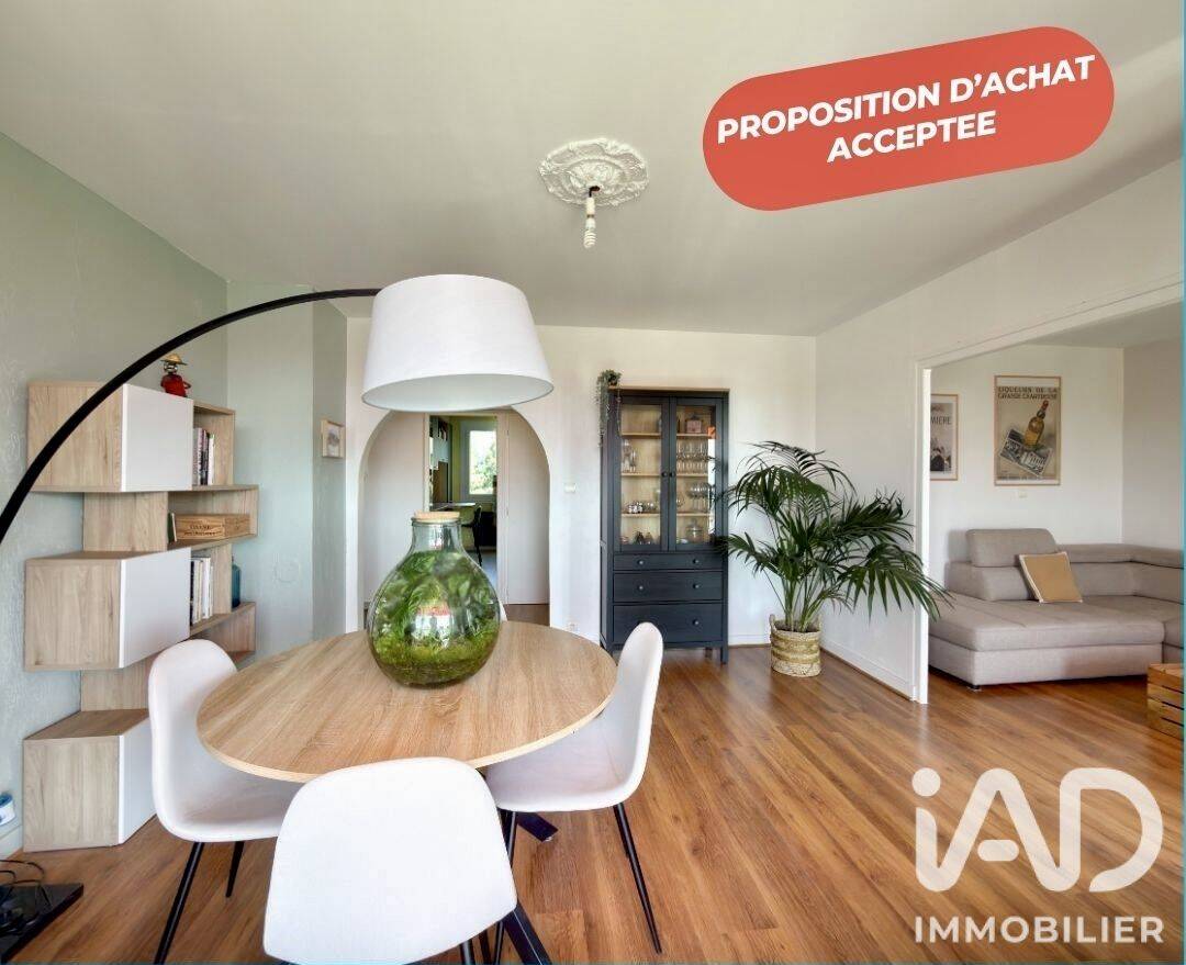 Appartement 4 pièces 92 m² · à Voiron · 92 m² · 195 000 €