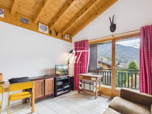 Appartement à vendre 228 000 € 2 pièces 1 chambre 31,3 m² Étage 2/2 Samoëns 74340