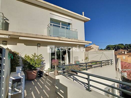 Appartement à vendre 530 000 € 4 pièces 3 chambres 93 m² RDC Cote Bleue Martigues 13500