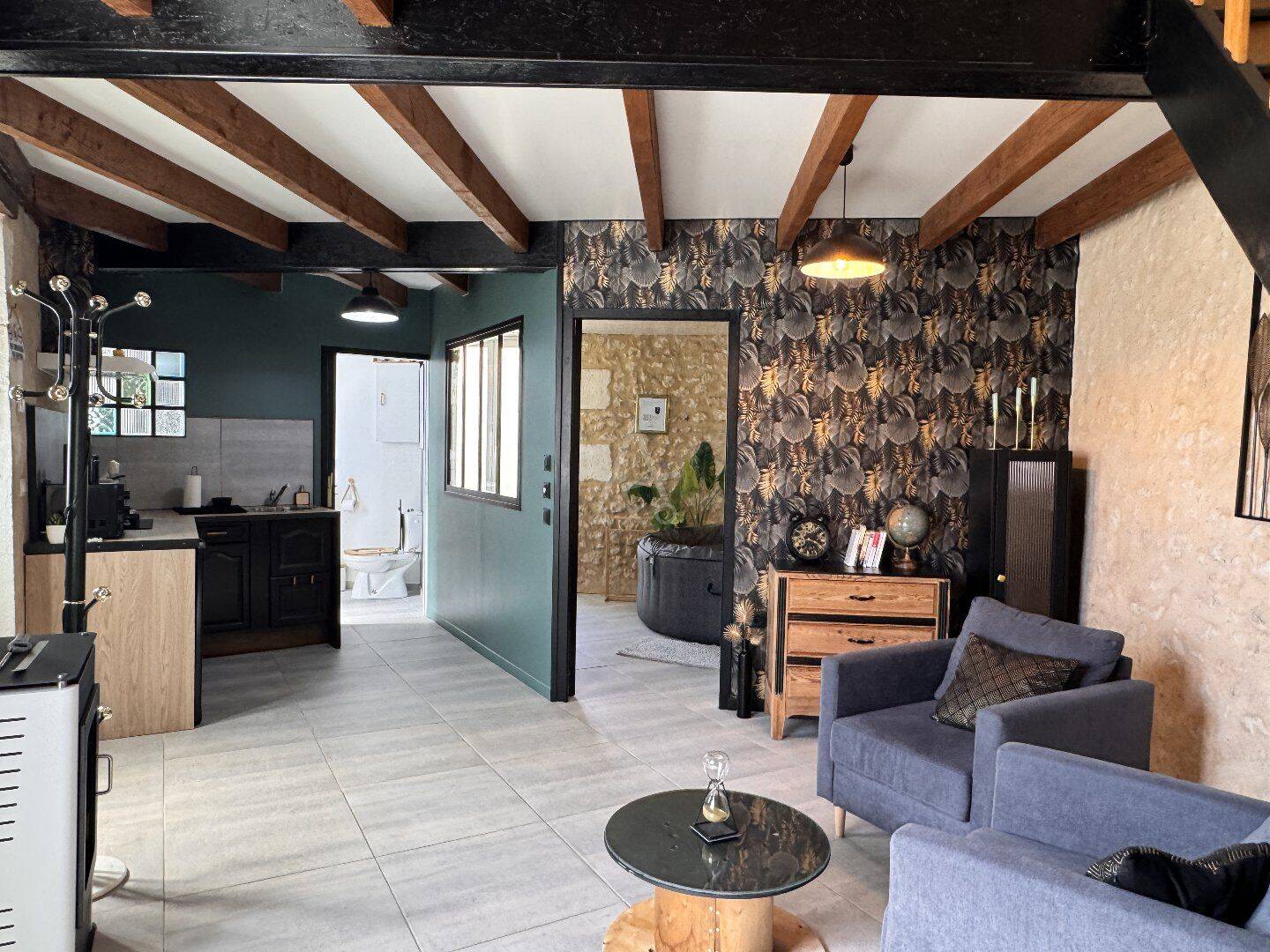 Maison 3 pièces 44 m² · à Chalais · 44 m² · 84 000 €
