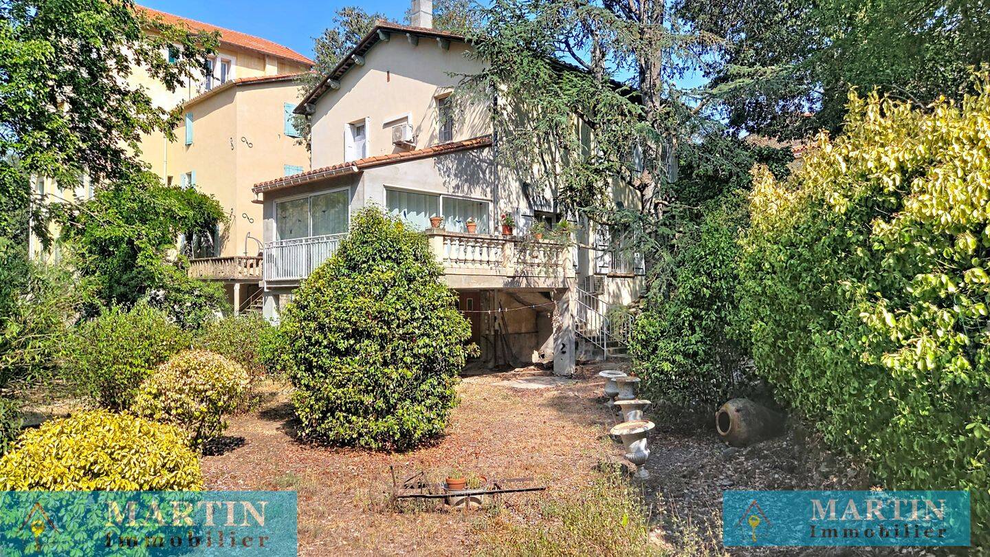 Maison 6 pièces 147 m² · à Maureillas-Las-Illas · 147 m² · 295 000 €