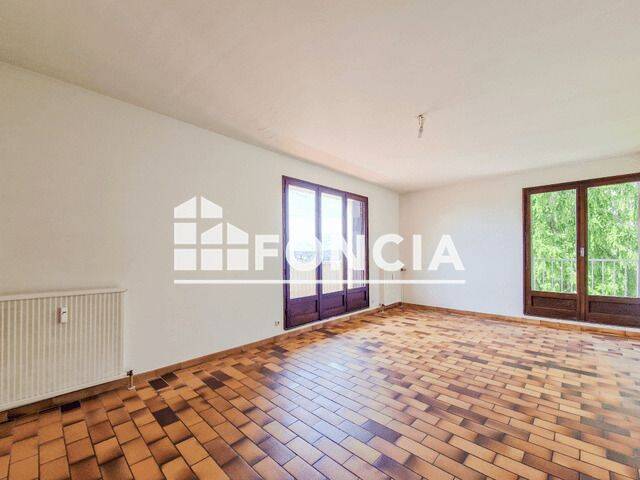 Appartement 4 pièces 89 m² · à Voiron · 88,9 m² · 945 €/mois