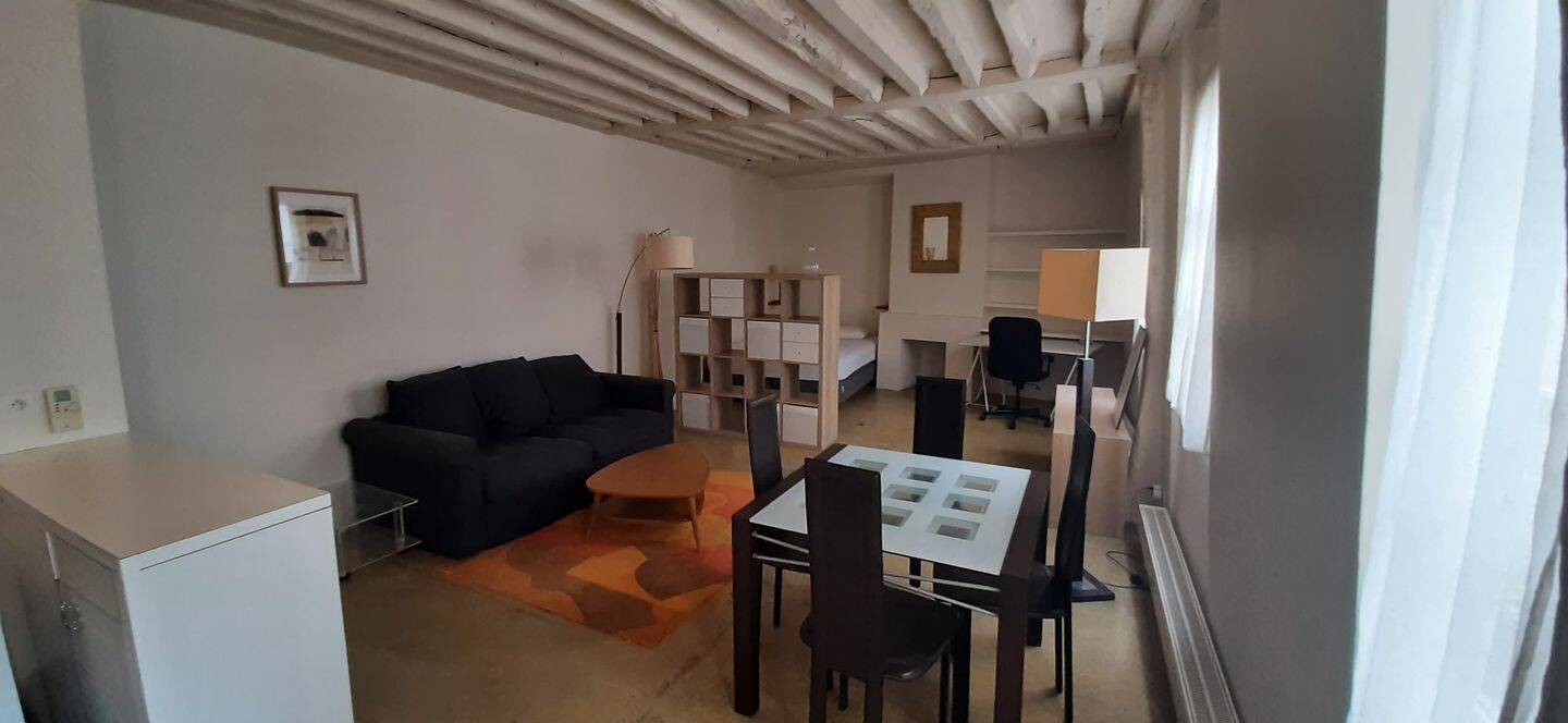 Appartement 1 pièce 42 m² · à Paris 4ème Arrondissement · 41,6 m² · 1 500 €/mois