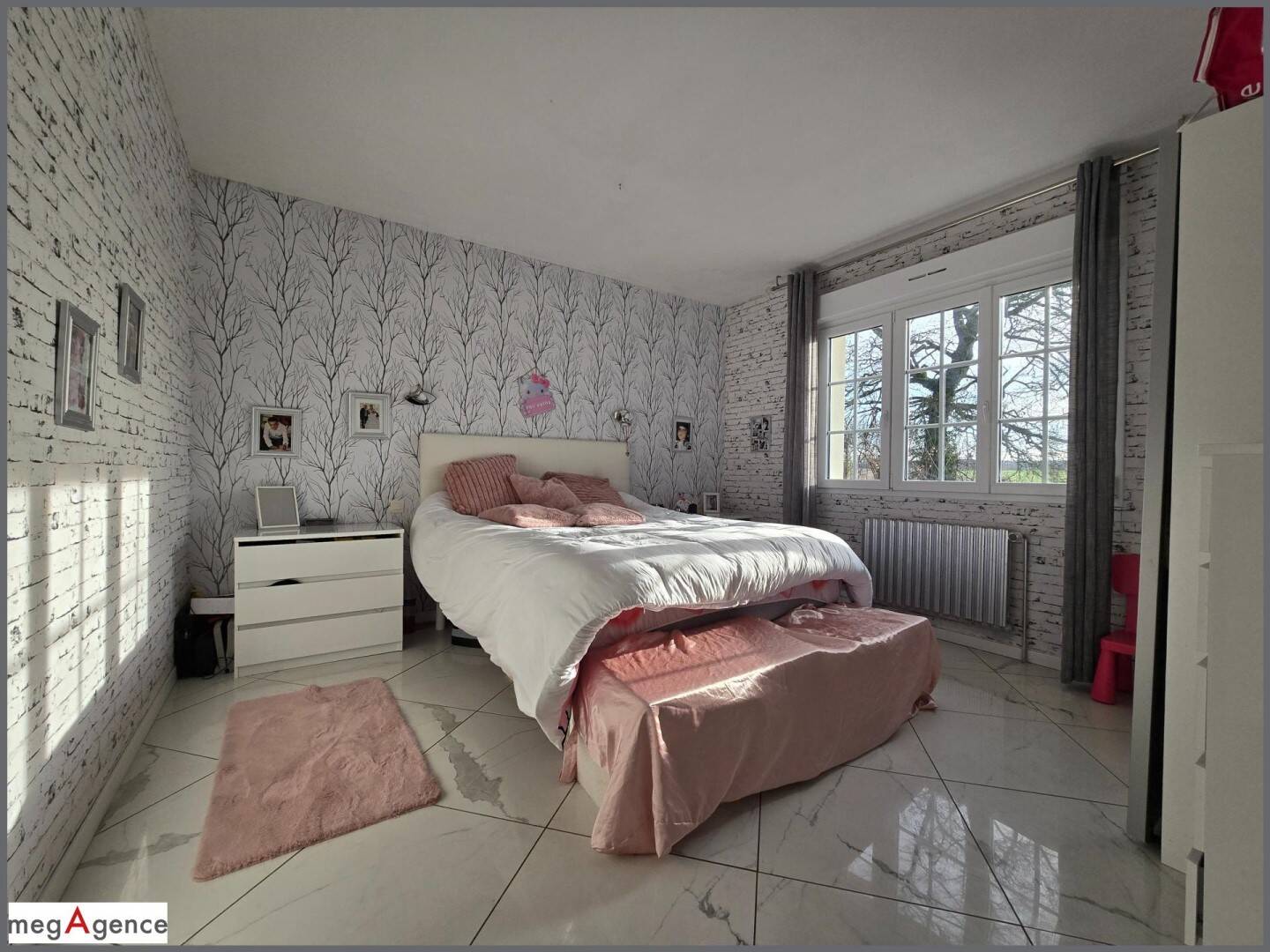 Maison 8 pièces 237 m² · à La Chapelle-Fleurigné · 237 m² · 295 000 €