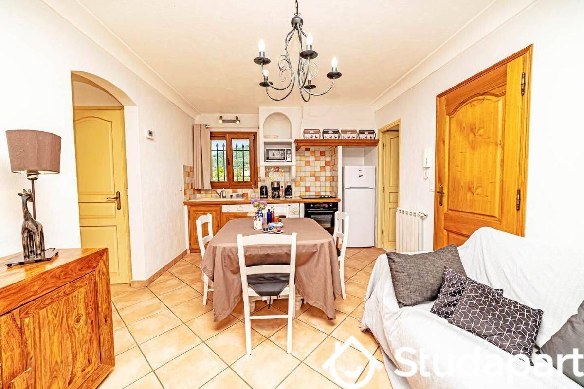 Appartement 3 pièces 38 m² · à Le Bar-sur-Loup · 38 m² · 999 €/mois