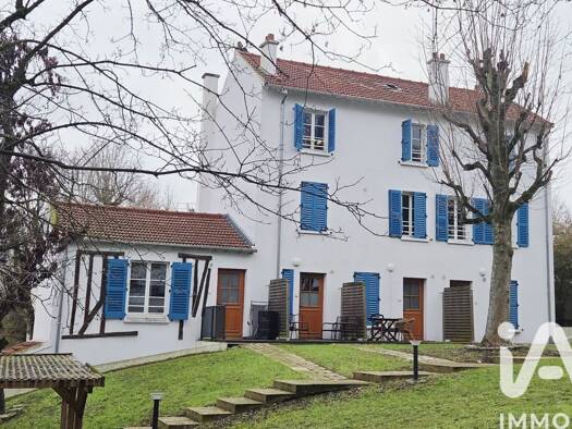 Appartement à vendre 135 000 € 1 pièce 26 m² Étage 2/3 Bords de Marne Créteil 94000