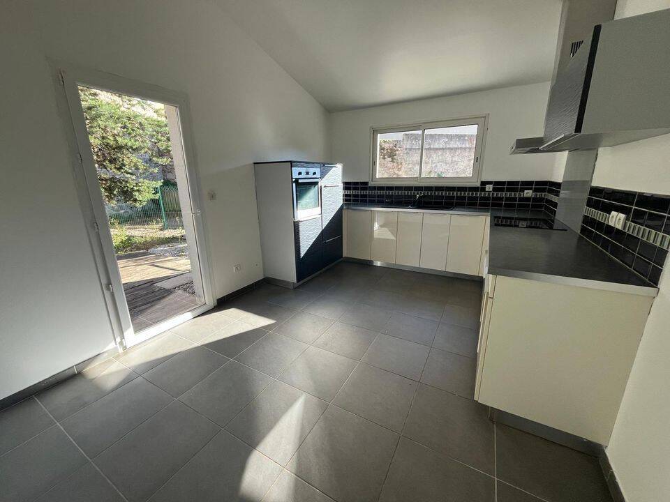 Maison 6 pièces 110 m² · à Monistrol-sur-Loire · 110 m² · 1 230 €