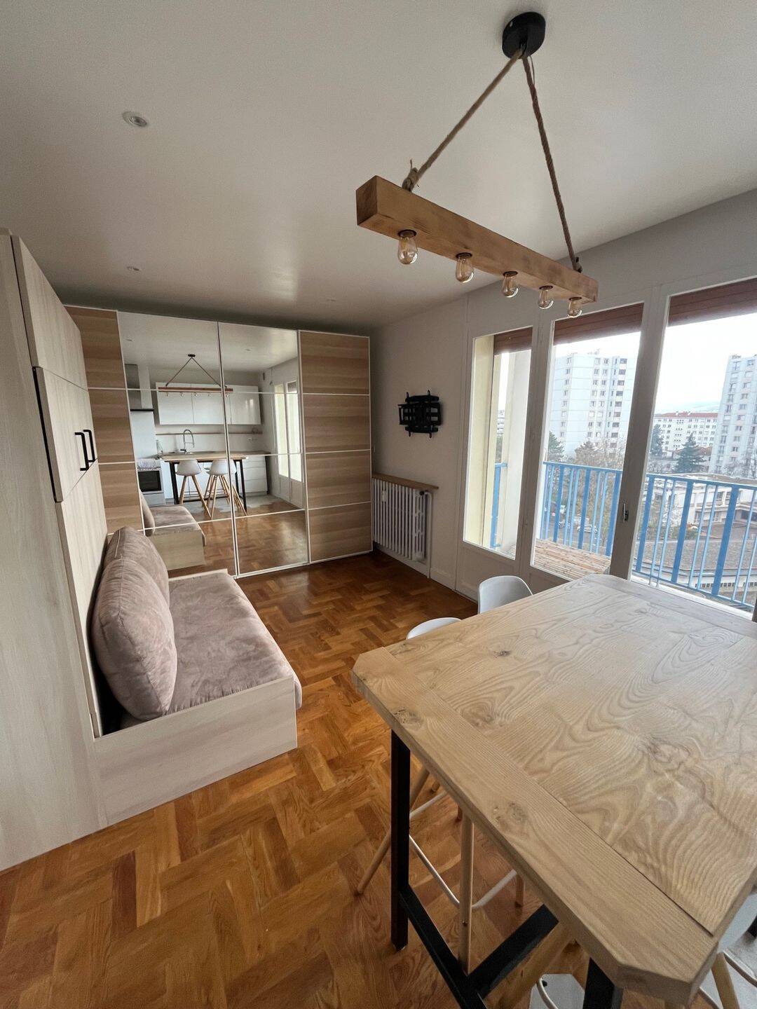 Appartement 1 pièce 25 m² · à Lyon 4ème Arrondissement · 24,5 m² · 159 000 €