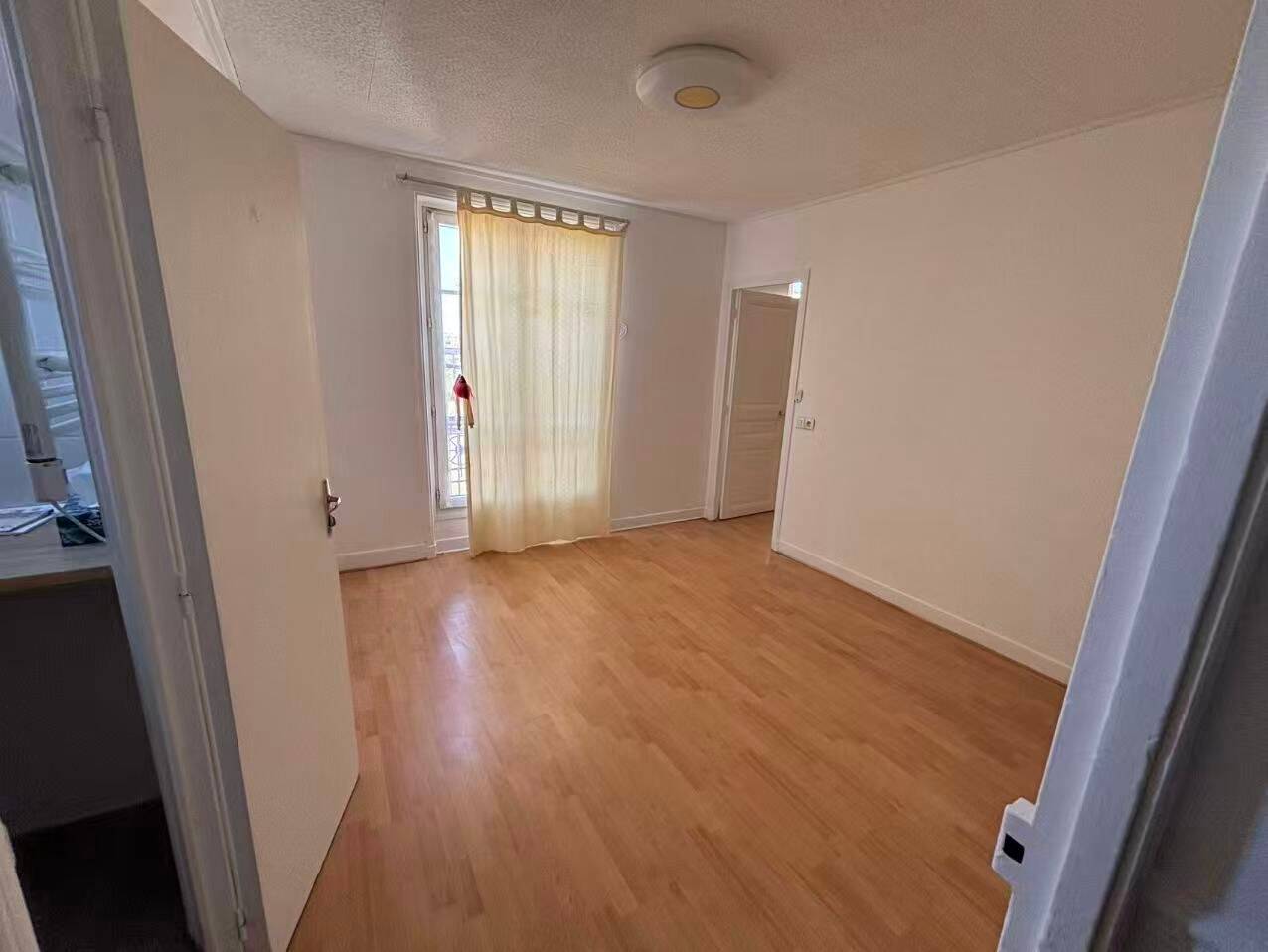 Appartement 2 pièces 29 m² · à Paris 19ème Arrondissement · 29 m² · 990 €