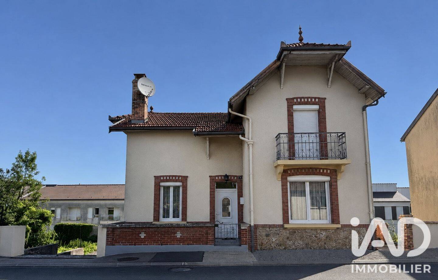 Maison 4 pièces 110 m² · à Clermont-en-Argonne · 110 m² · 137 000 €