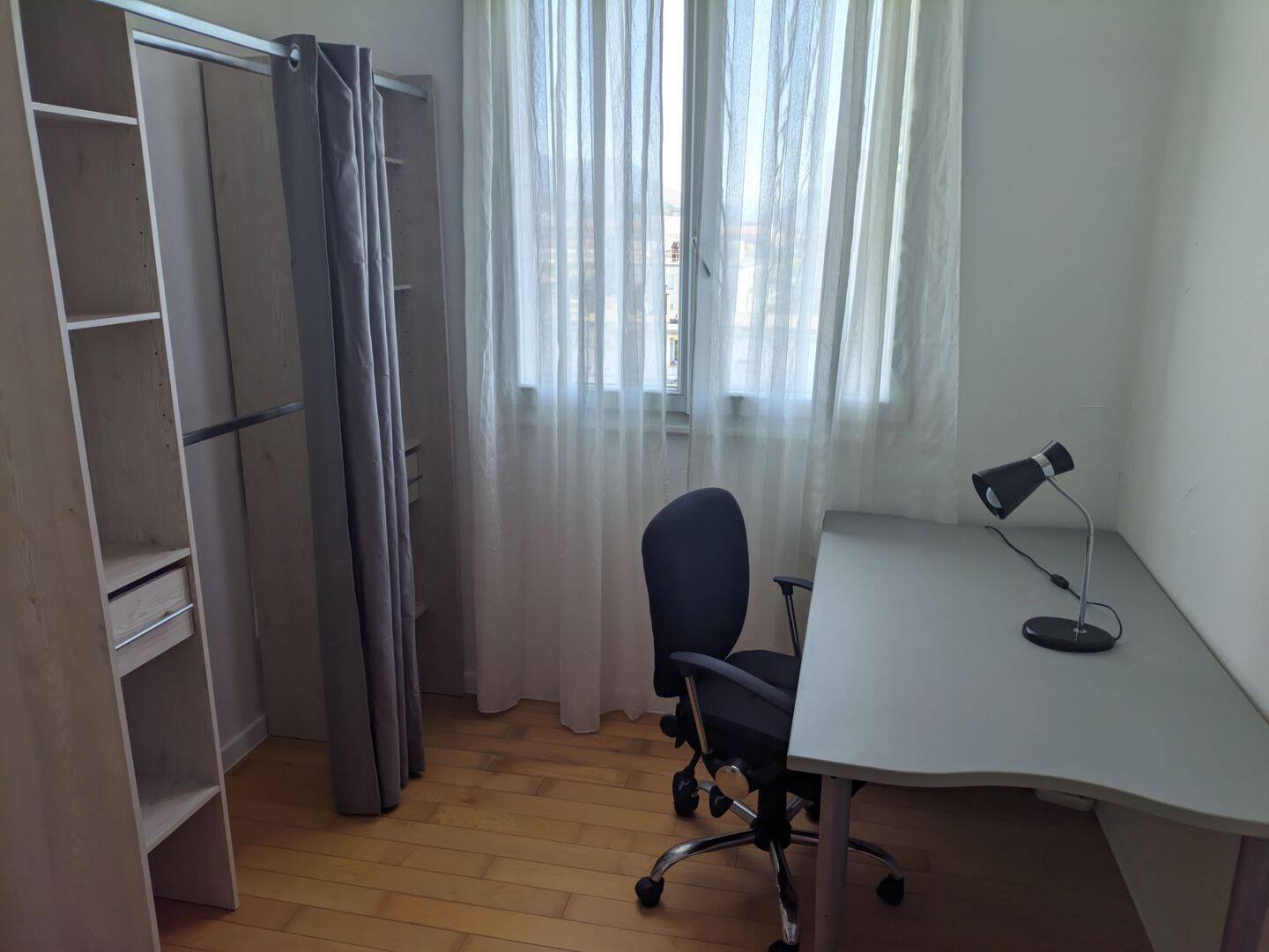 t4 meublé proche centre ville — 26