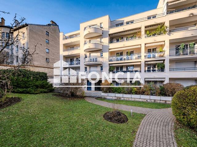 Appartement 3 pièces 67 m² · à Nancy · 67 m² · 940 €