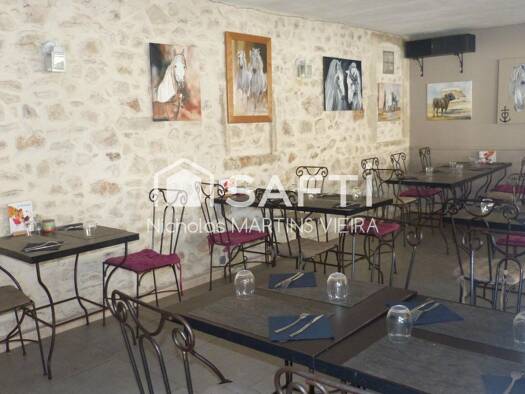 Restaurant à vendre Fonds de commerce 110 000 € 200 m² d'espace de restauration La Calmette 30190