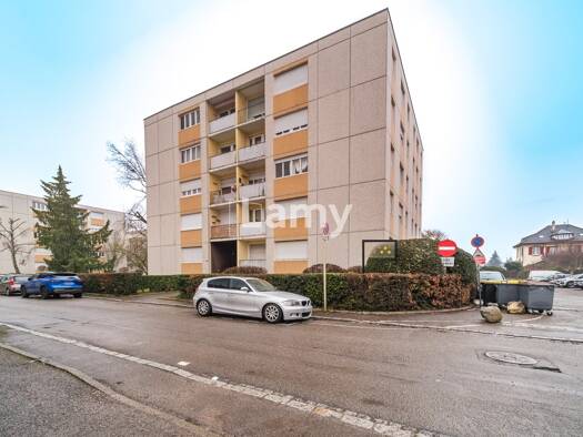 Appartement à vendre 78 000 € 3 pièces 2 chambres Bourtzwiller Centre Ouest Mulhouse 68200