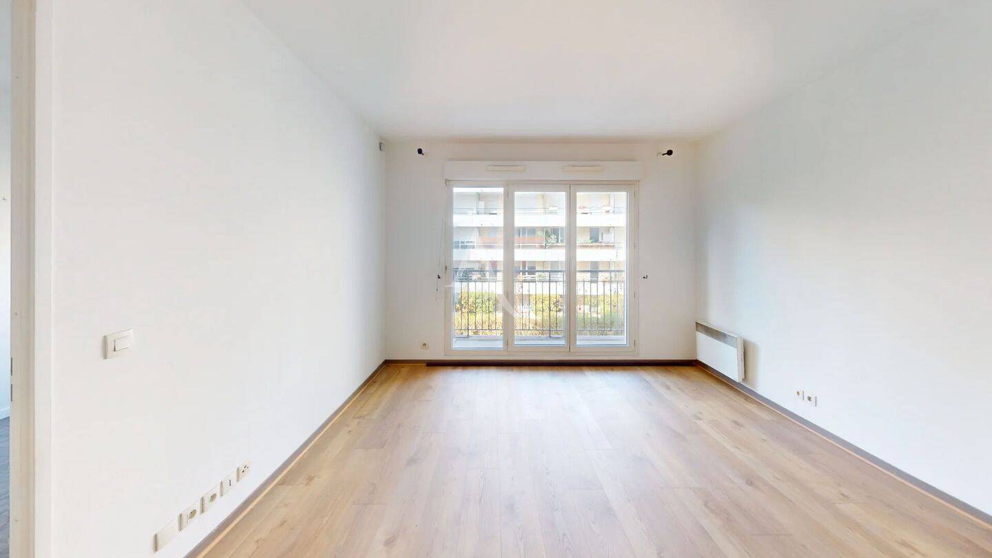 Appartement 2 pièces 40 m² · à Chilly-Mazarin · 39,7 m² · 865 €/mois
