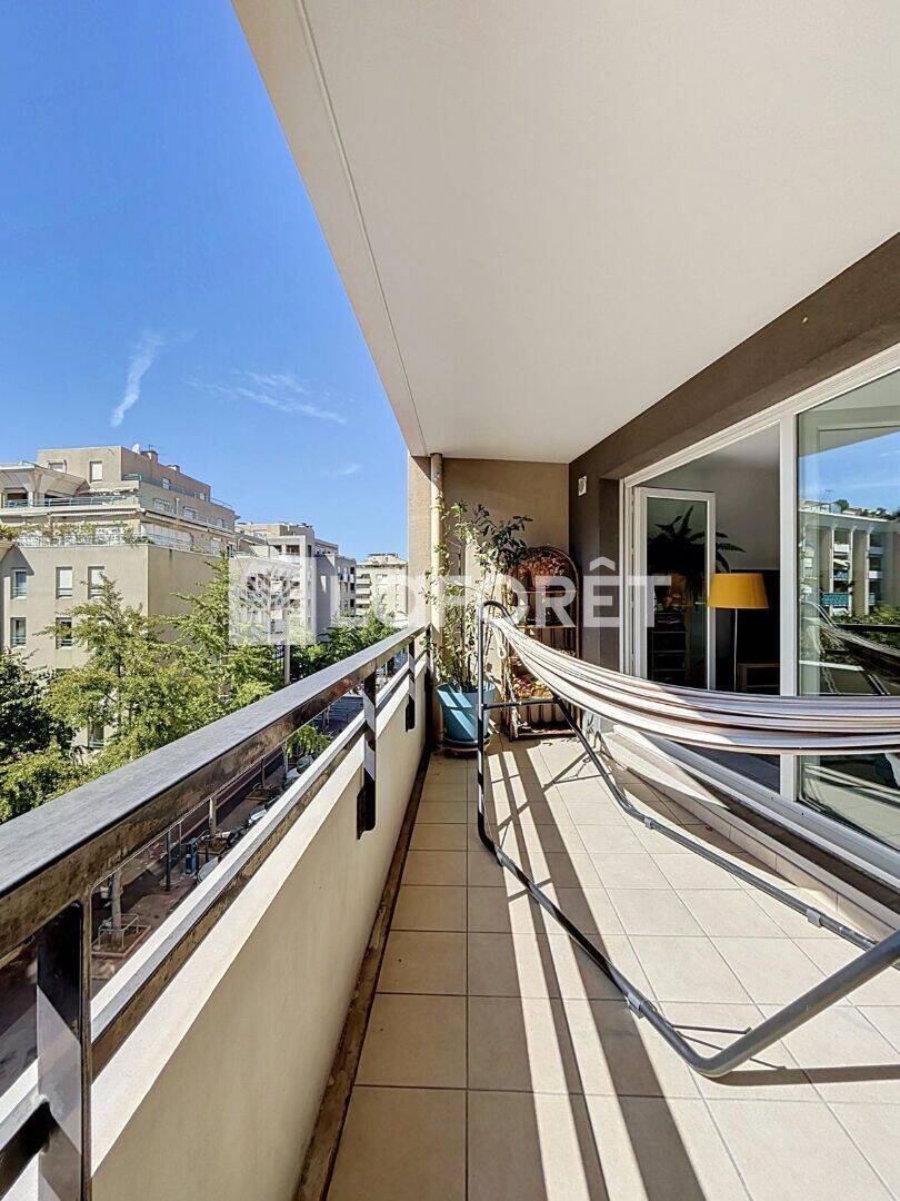 Appartement 3 pièces 65 m² · à Marseille 8ème Arrondissement · 65 m² · 265 000 €