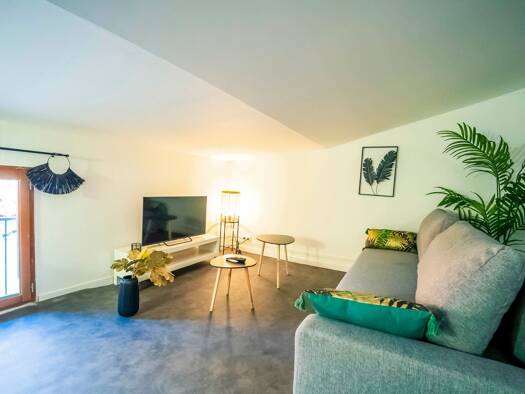 Appartement à louer 500 € 1 pièce 25 m² Coopérative Agde 34300