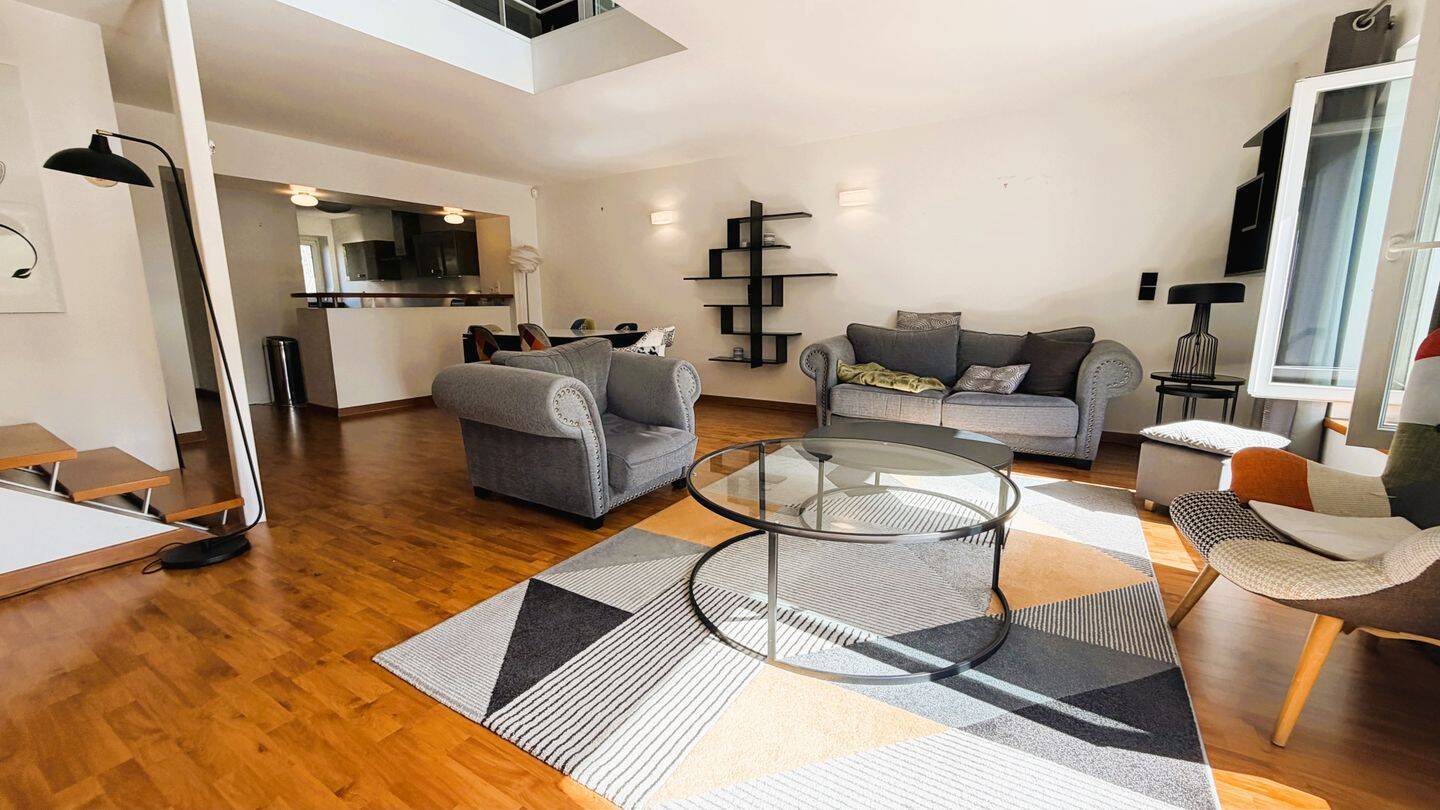Appartement 5 pièces 112 m² · à Écully · 112,3 m² · 469 000 €