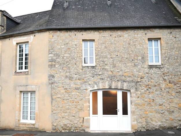 Maison à vendre 649 000 € 10 pièces 4 chambres 252 m² 411 m² de terrain Coeur Centre Ville Bayeux 14400