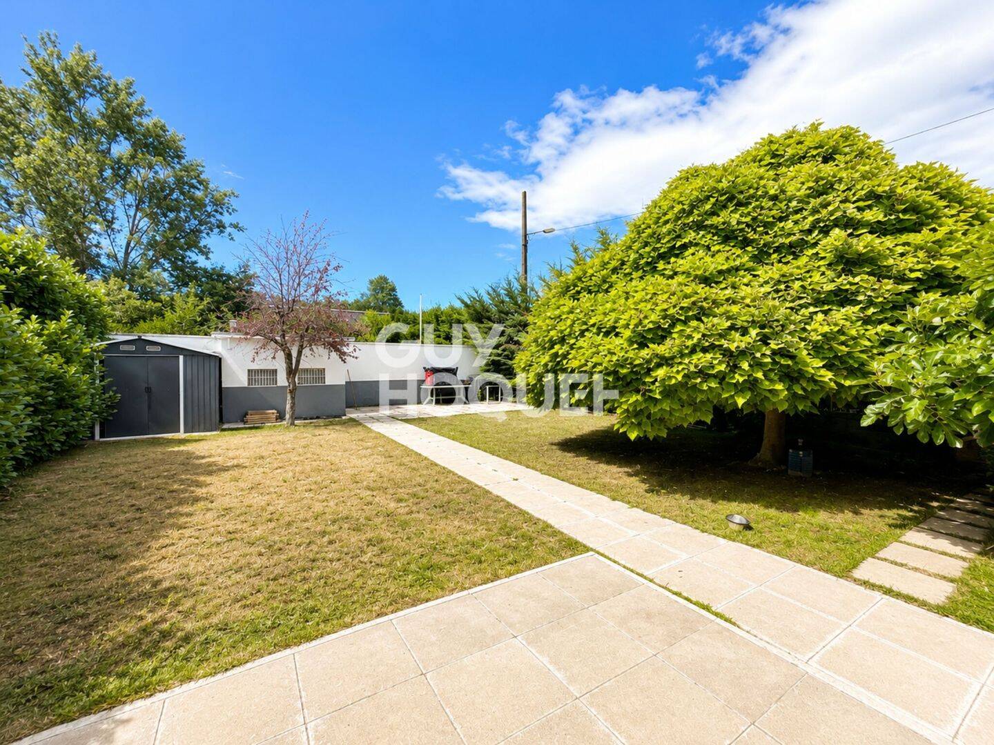 Maison 7 pièces 151 m² · à Vaulx-en-Velin · 151 m² · 395 000 €