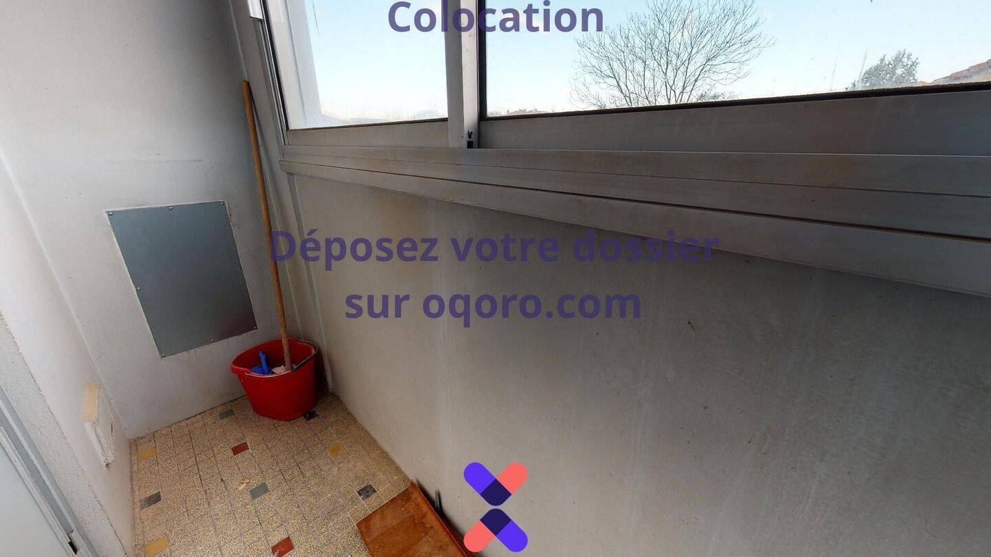 Chambre en colocation appartement meublé — 12