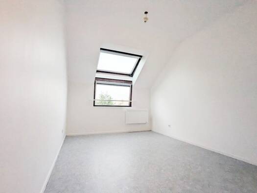 Maison à vendre 107 600 € 4 pièces 3 chambres 83 m² 242 m² de terrain Aubigné-Racan 72800