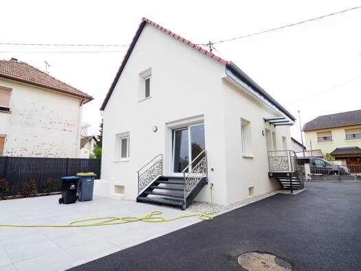 Maison à louer 1 540 € 6 pièces 4 chambres 120 m² 287 m² de terrain Hœrdt 67720