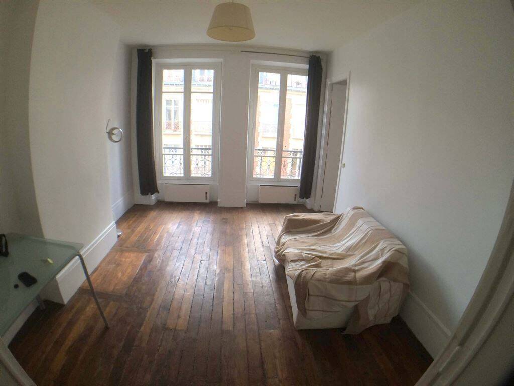 Appartement 2 pièces 35 m² · à Paris 18ème Arrondissement · 35 m² · 1 200 €/mois