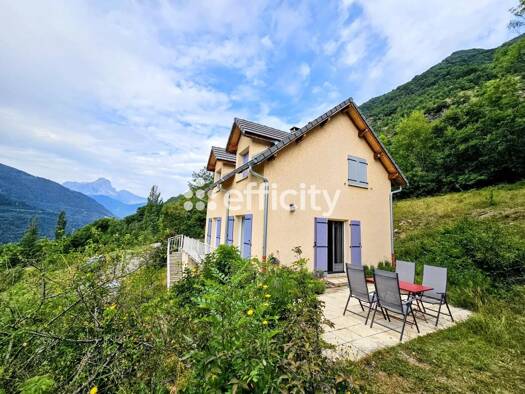 Maison à vendre 339 000 € 5 pièces 4 chambres 100 m² 2 100 m² de terrain Aspres-lès-Corps 05800