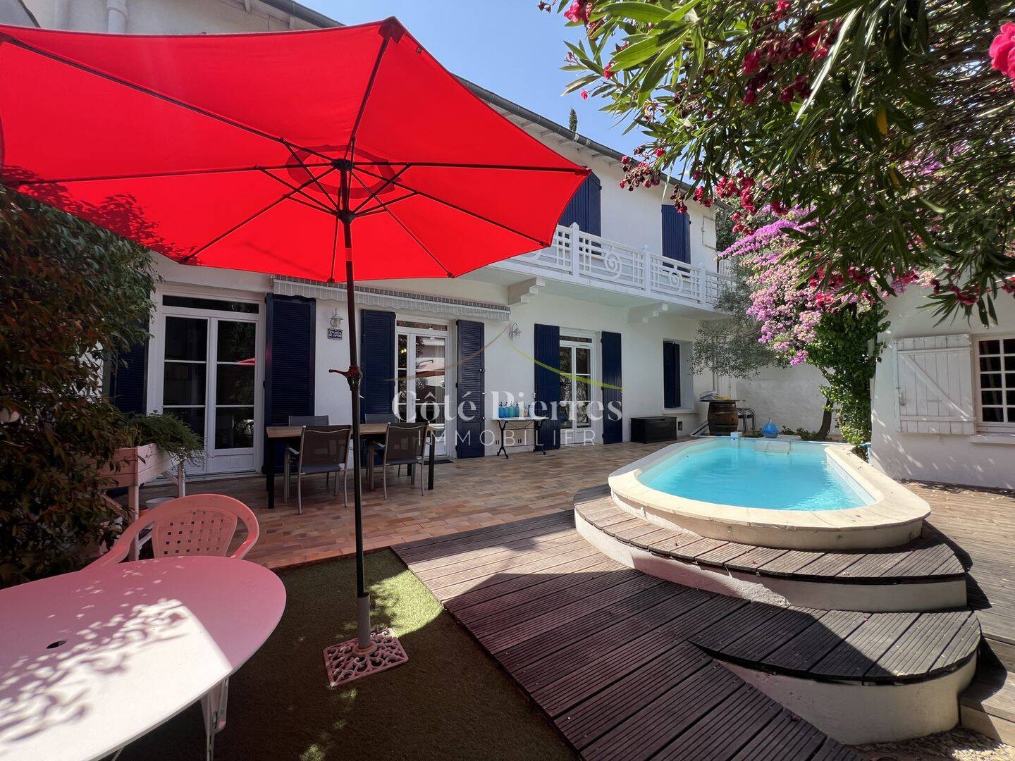 Maison 7 pièces 176 m² · à Nîmes · 176 m² · 469 000 €