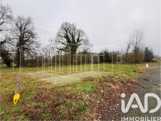 Terrain constructible viabilisé à vendre 88 000 € 679 m² de terrain Tinténiac 35190