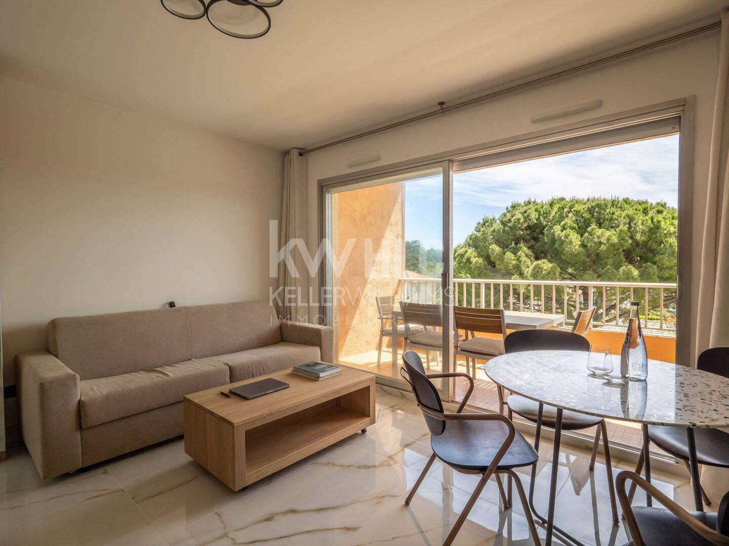 Appartement 2 pièces 30 m² · à Vallauris · 30,3 m² · 259 000 €