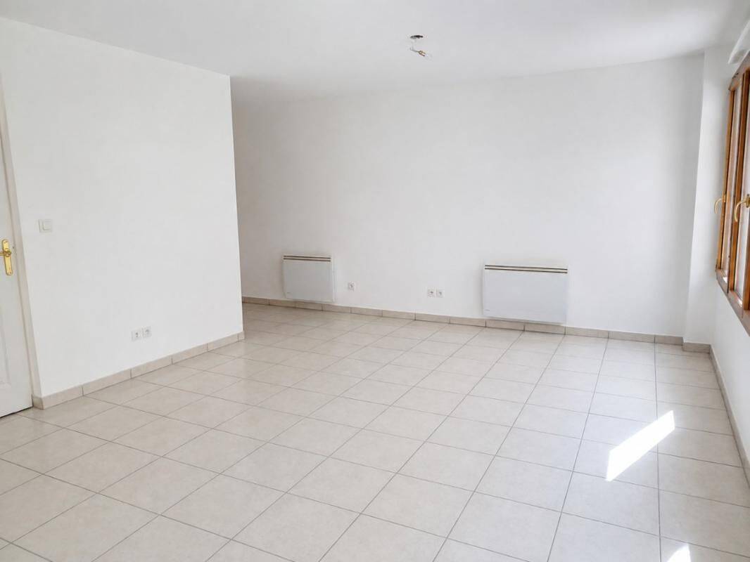 Appartement 1 pièce 45 m² · à Lyon 3ème Arrondissement · 45 m² · 623 €