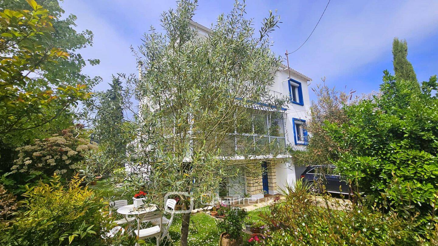 Maison 6 pièces 157 m² · à Royan · 156,6 m² · 731 000 €