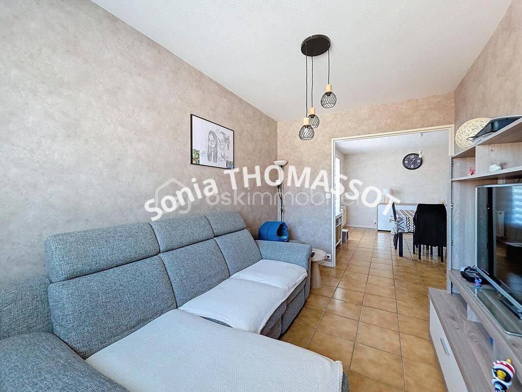 Appartement 5 pièces 84 m² · à Longvic · 83,8 m² · 207 000 €