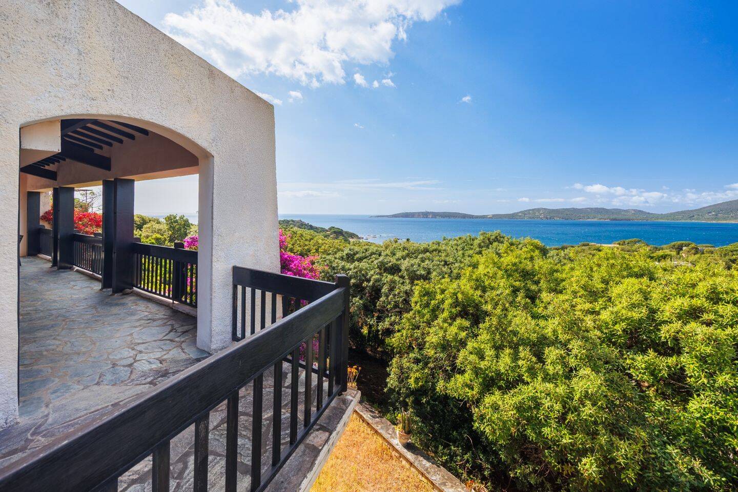 Maison 5 pièces 144 m² · à Lecci · 144 m² · 2 900 000 €