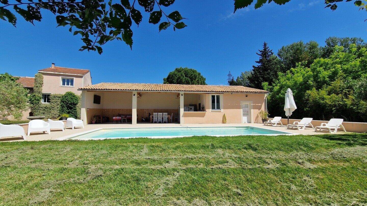 Maison 10 pièces 306 m² · à Avignon · 306 m² · 798 000 €