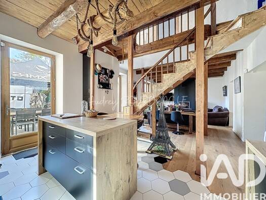 Maison de ville à vendre 260 000 € 6 pièces 3 chambres 160 m² 724 m² de terrain Sud Caussade 82300