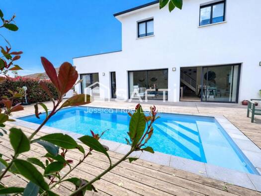 Maison à vendre 566 500 € 5 pièces 4 chambres 146 m² 500 m² de terrain Hourcade-Geneste-Le Bourg-Courrejean Villenave-d'Ornon 33140