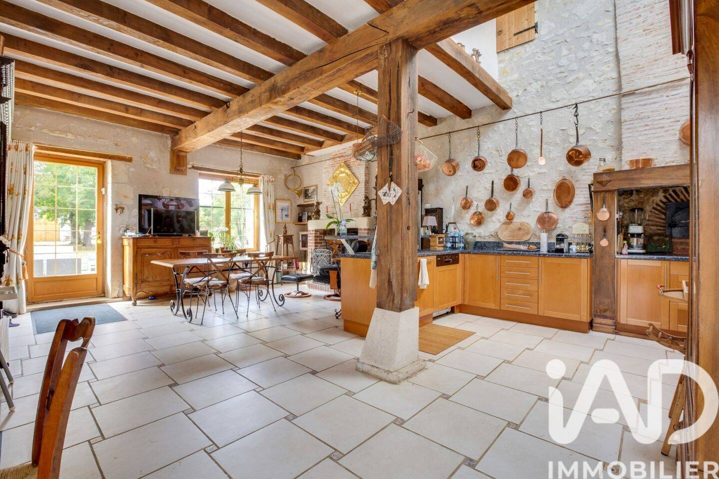 Maison 14 pièces 385 m² · à Saint-Aignan · 385 m² · 417 000 €